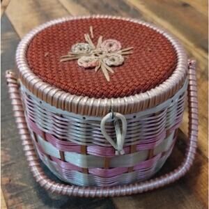 Round Wicker Basket Music Box - Hinged - 6" Wide x 4.5" Tall